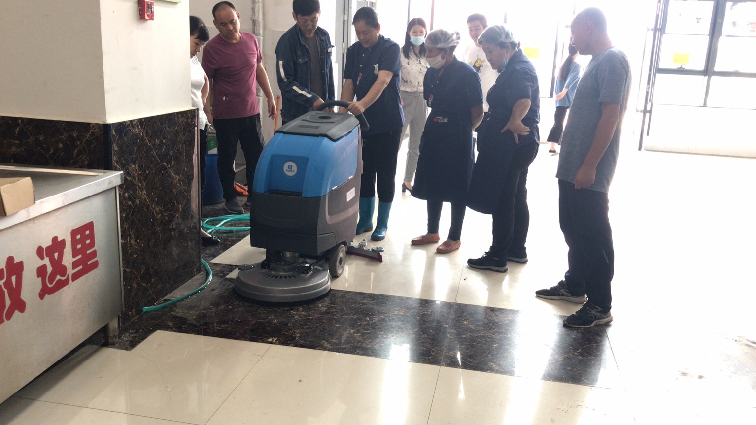 濟(jì)南鼎潔盛世DJ530M手推式洗地機(jī)-“拖地”神器43